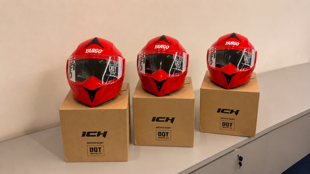Naran and Yango driver event in Bogotá – Yango-branded motorcycle helmets